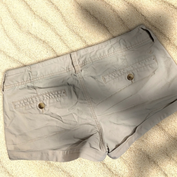 American eagle shorts size 6 - Picture 2 of 4